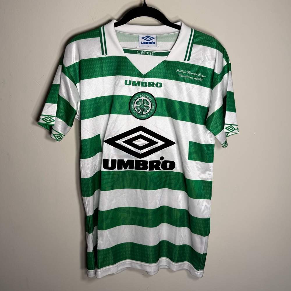 Vintage Umbro Celtic Home Football Jersey